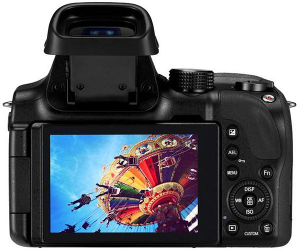 Системный фотоаппарат Samsung NX30 Body Размер матрицы APS-C (23.5 х 15.6 мм)