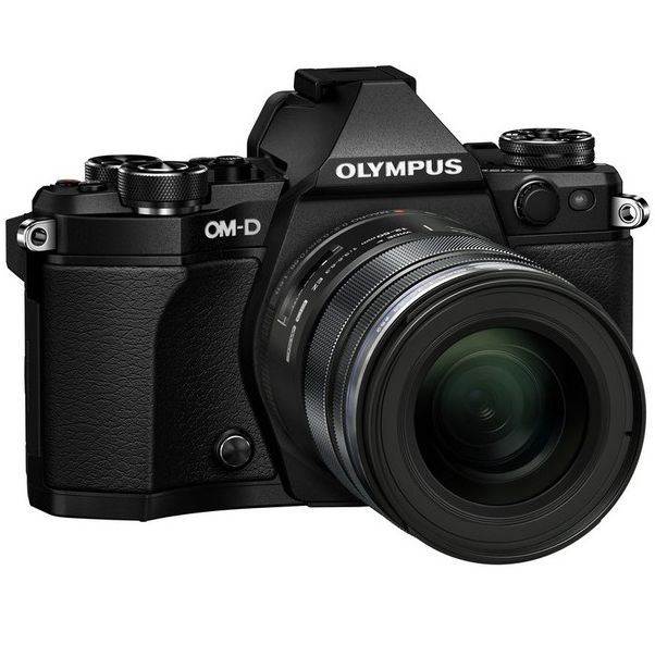 Фотоапарат OLYMPUS E-M5 mark II Kit 12-50 mm Black/Black (V207042BE000) Тип матриці CMOS (КМОП)