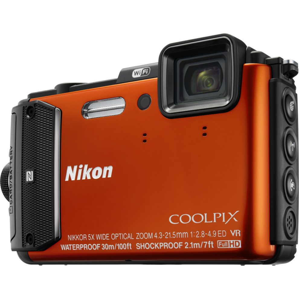 Цифровий фотоапарат NIKON Coolpix AW130 Orange Diving kit (VNA842k002) Розмір матриці 1/2.3" (6.2 х 4.6 мм)