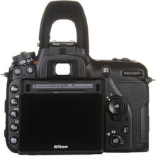 Фотоапарат NIKON D7500 Body (VBA510AE)