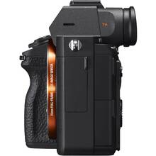 Фотоаппарат SONY Alpha 7R III Body Black (ILCE7RM3AB.CEC)