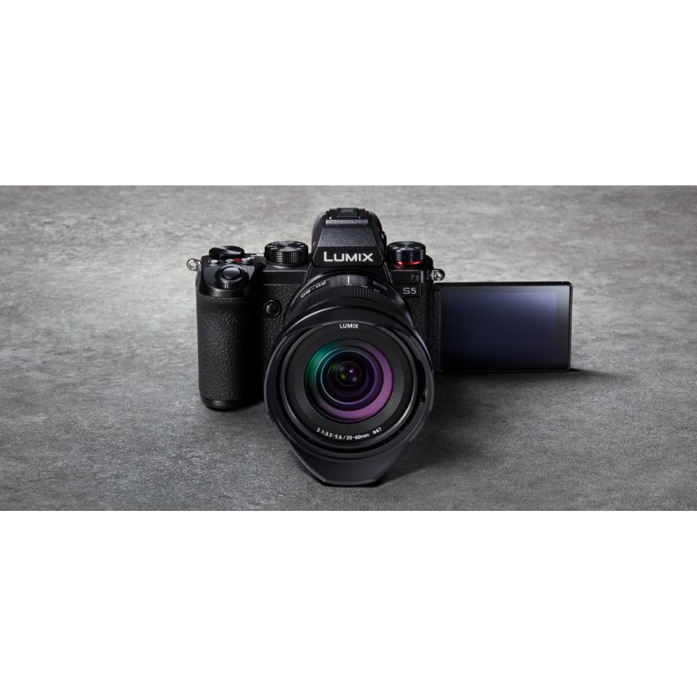 Зображення Фотоапарат PANASONIC Lumix DC-S5 Body (DC-S5EE-K)