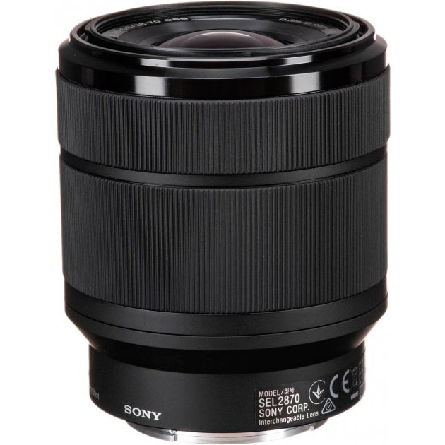 В Україні Фотоапарат SONY Alpha 7M4 28-70mm Kit Black (ILCE7M4KB.CEC)