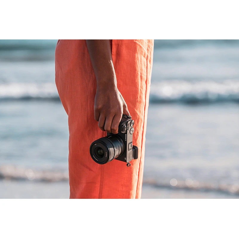 Фото 27 Фотоаппарат SONY Alpha 6700 + E 18-135 мм Black (ILCE6700MB.CEC)