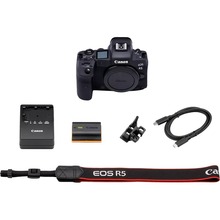 Фотоапарат CANON EOS R5 + RF 24-105 f/4.0 L IS (4147C069)