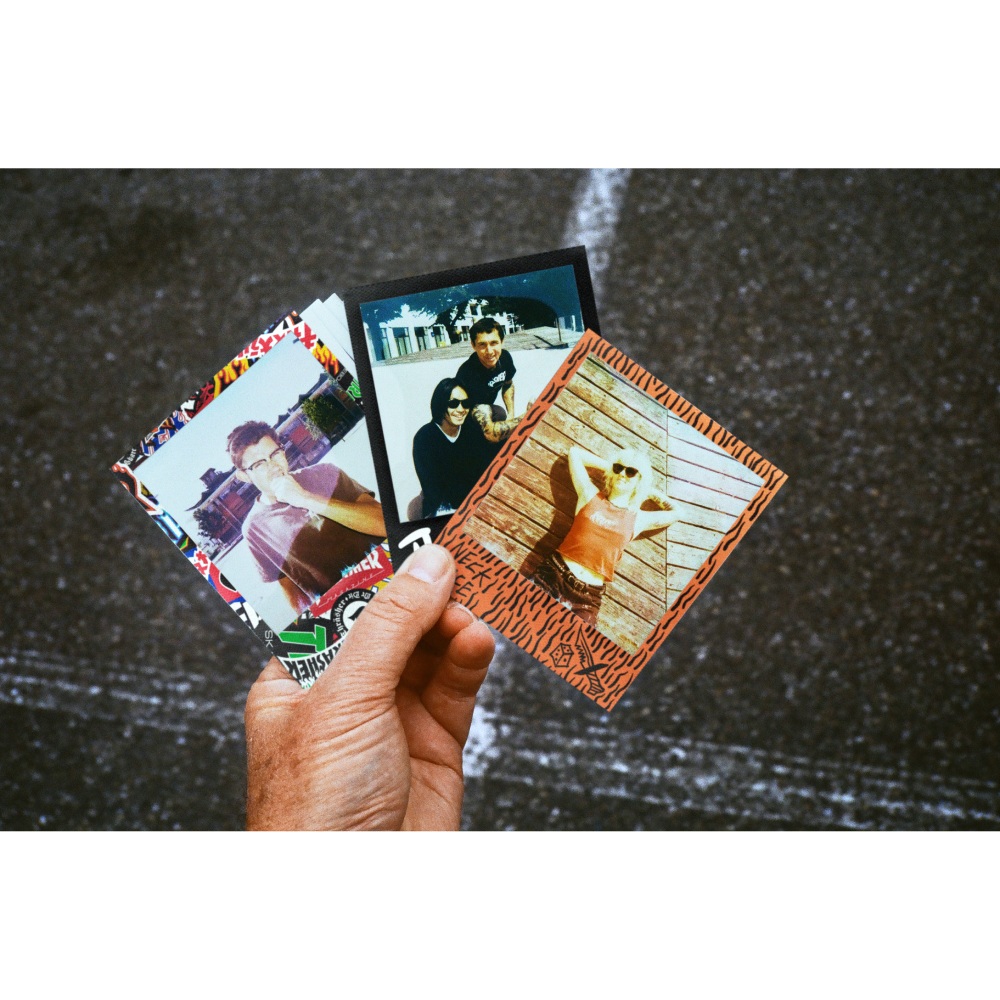 Покупка Фотоаппарат POLAROID Now Gen 3 Thrasher Edition (9187)