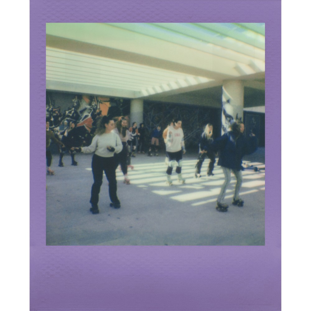 В Фокстрот Фотоаппарат POLAROID Go Generation 2 Purple (9183)