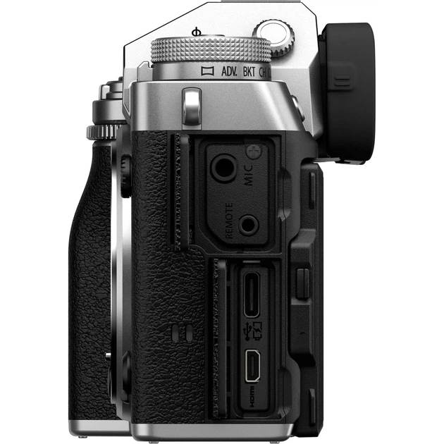 Фотоаппарат FUJIFILM X-T5 Body Silver (16939368) Размер матрицы APS-C (23.5 х 15.7 мм)