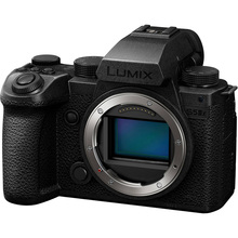 Фотоаппарат PANASONIC Lumix DC-S5 II X Body (DC-S5M2XEE)