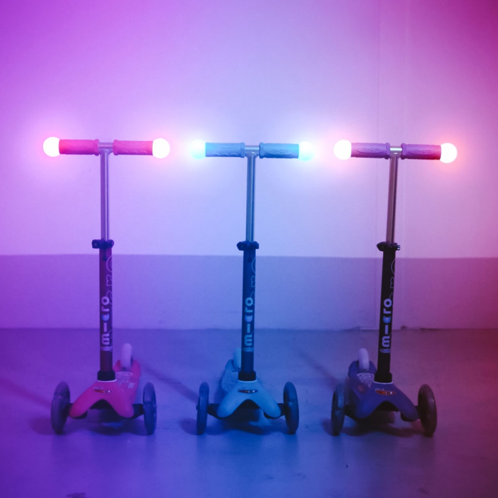 Зовнішній вигляд Самокат MICRO Mini Deluxe Magic Pink (MMD130)