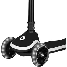 Самокат LIONELO MEY BLACK ONYX