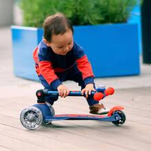 Самокат MICRO серії Mini Deluxe Foldable LED Blue (MMD196)