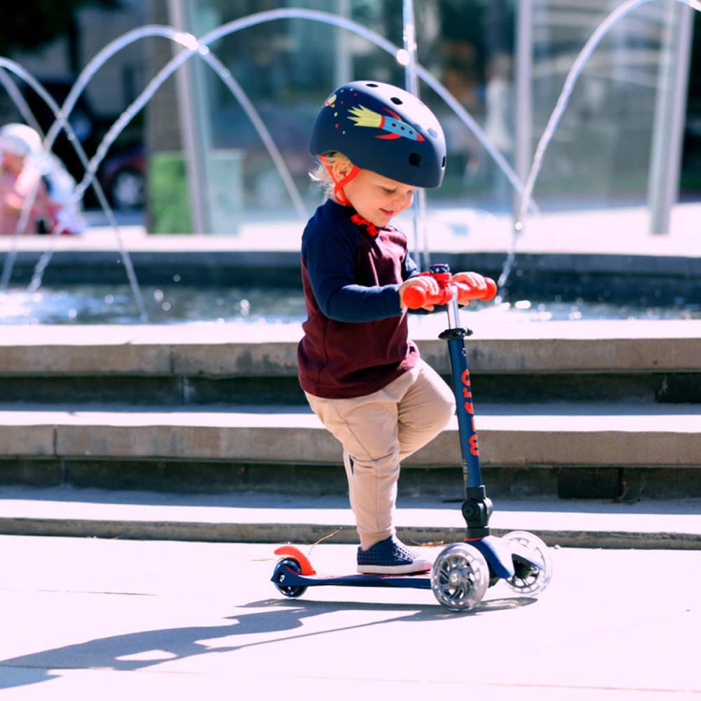 Покупка Самокат MICRO серії Mini Deluxe Foldable LED Blue (MMD196)