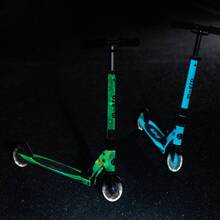 Самокат MICRO серии Sprite Glow LED Art Collection Космос (SA0299)