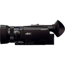 Відеокамера SONY Handycam FDR-AX700 Black (FDRAX700B.CEE)