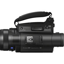 Видеокамера SONY Handycam FDR-AX700 Black (FDRAX700B.CEE)