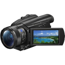 Відеокамера SONY Handycam FDR-AX700 Black (FDRAX700B.CEE)