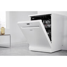 Посудомоечная машина HOTPOINT ARISTON HFC 3B19