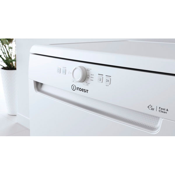 Покупка Посудомоечная машина INDESIT DFE 1B19 13