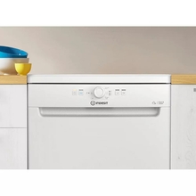 Посудомийна машина INDESIT D2F HK26