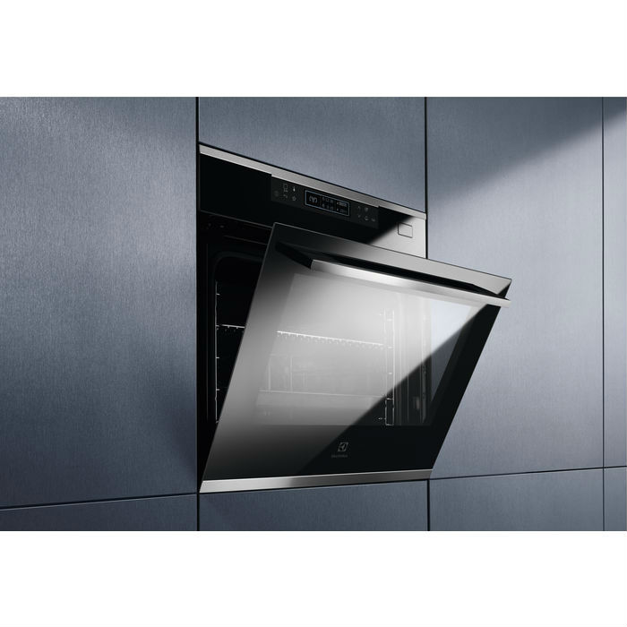 Духовой шкаф ELECTROLUX OKB8S31X Объём 70