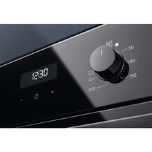 Духовой шкаф ELECTROLUX OEE5H71Z