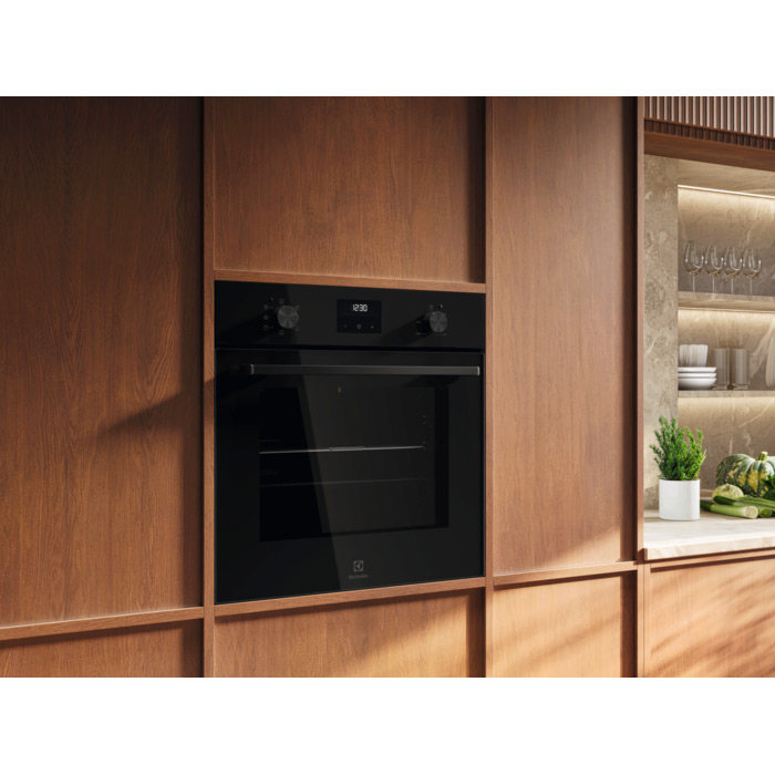 Духова шафа ELECTROLUX SurroundCook 300 LOF3H10BK Замовити Духова шафа ELECTROLUX SurroundCook 300 LOF3H10BK