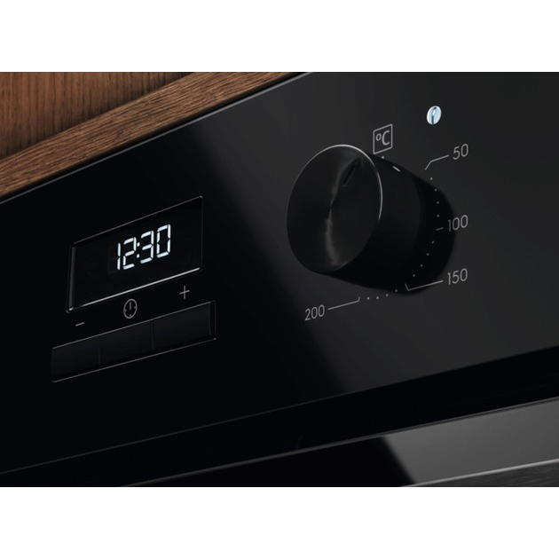Встраиваемая духовка ELECTROLUX LOH3H00BK Объём 65