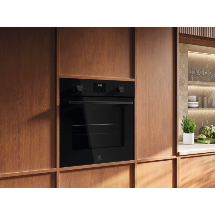 Внешний вид Духовой шкаф ELECTROLUX LOFGF00BK