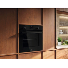 Духовой шкаф ELECTROLUX LOF4P06BK