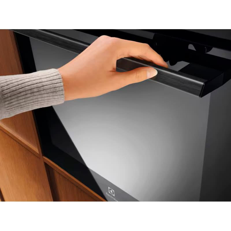 Внешний вид Духовой шкаф ELECTROLUX MealAssist LOB8S38Z