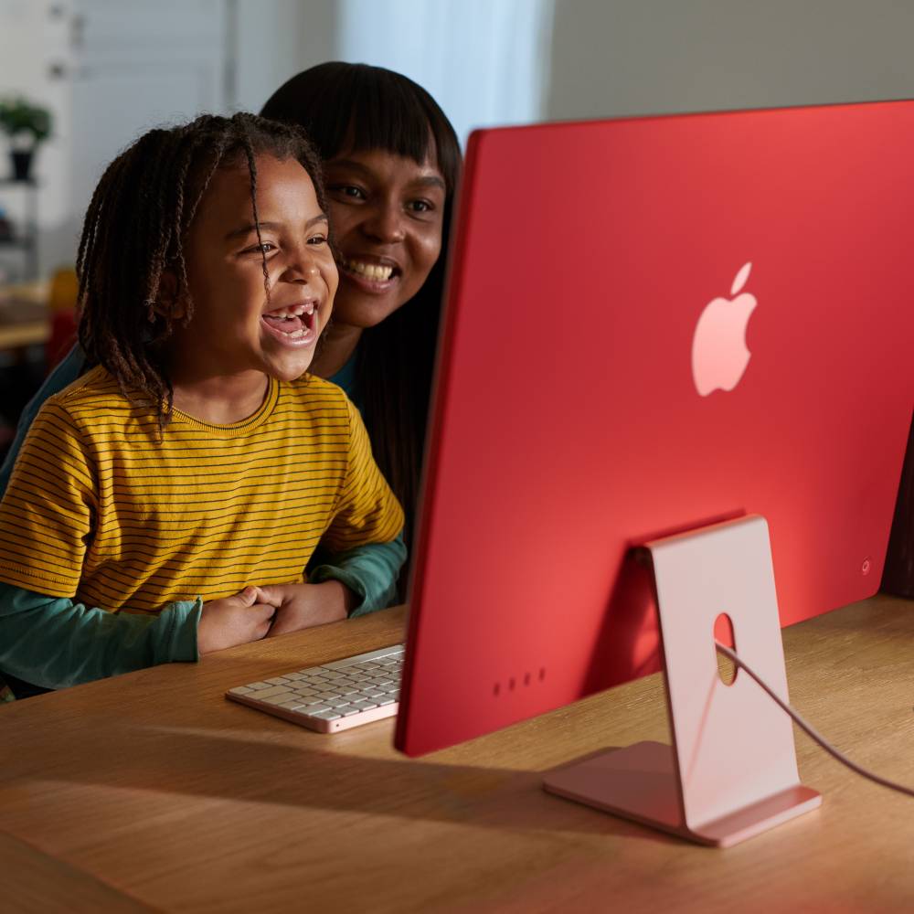 Моноблок APPLE 24" iMac Retina 4,5K M3 256GB Blue (MQRQ3UA/A) Модель процесора Apple M3