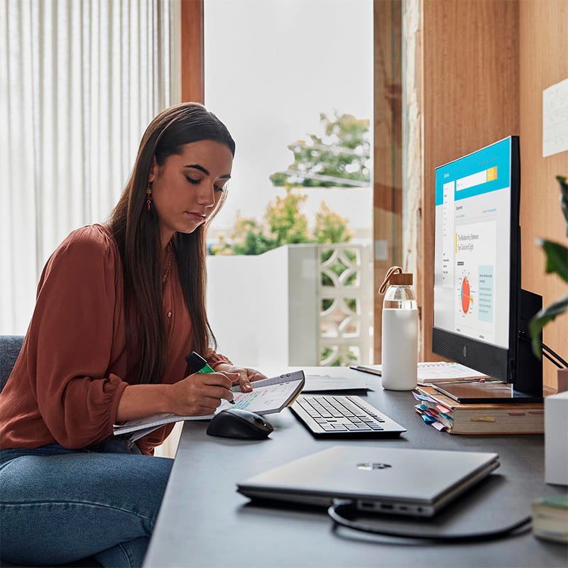 Фото Моноблок HP ProOne 440-G9 Black (A1HP6ES)