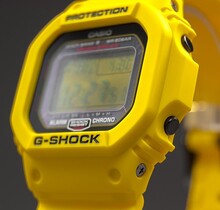 Часы CASIO G-SHOCK GW-M5630E-9ER