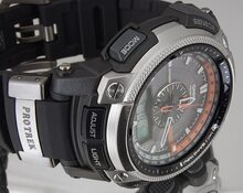 Часы CASIO PRO TREK PRW-5000-1ER