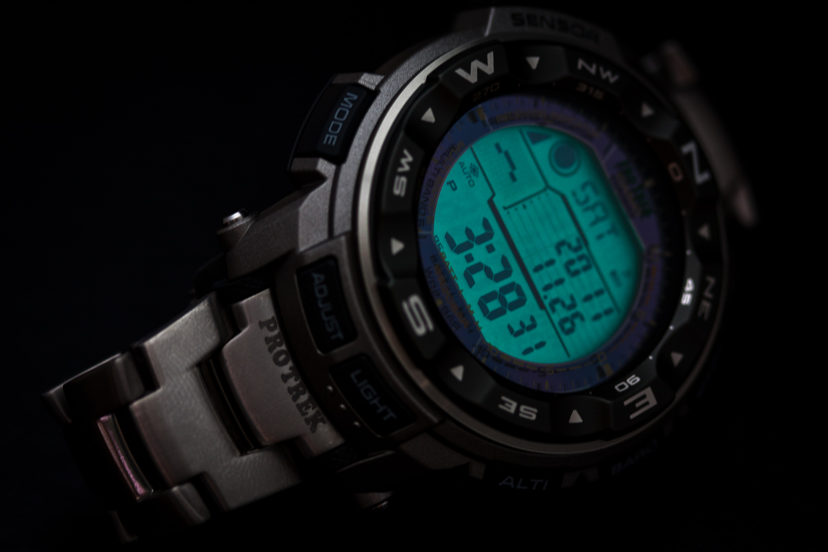 Зовнішній вигляд Годинник CASIO PRO TREK PRW-2500T-7ER