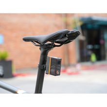 Велосипедний міні насос-задня фара FLEXTAIL Tiny Tire Pump ACS Black (6975755966342)