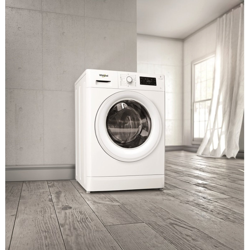 Пральна машина WHIRLPOOL FWSG71253W EU Тип машини автоматична