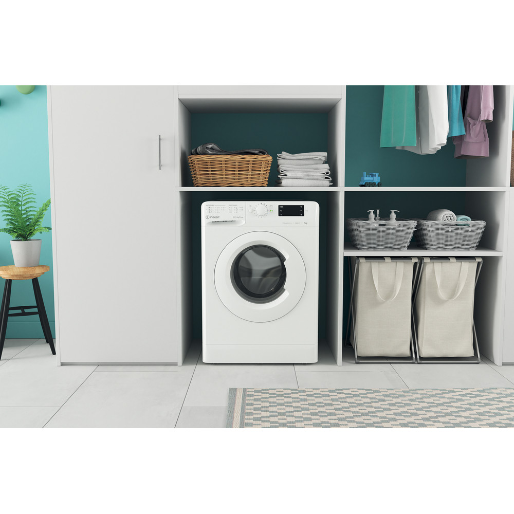 В Фокстрот Стиральная машина INDESIT OMTWE 71483 W EU