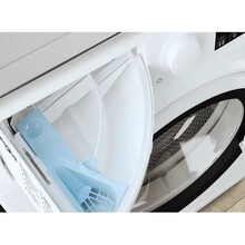 Стиральная машина WHIRLPOOL WRBSS 6215 W UA