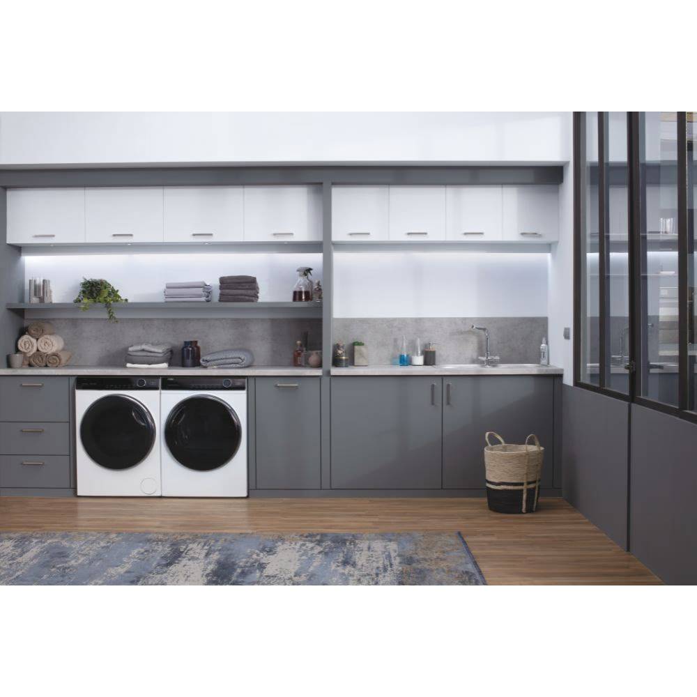 Внешний вид Комплект HAIER Стиральная машина HW90-B14979-S + Сушильная машина HAIER HD90-A2979 + планка HASTKU10