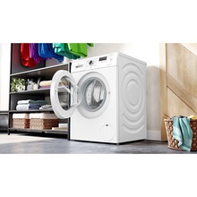 Стиральная машина BOSCH Serie 2 WGE02200BY
