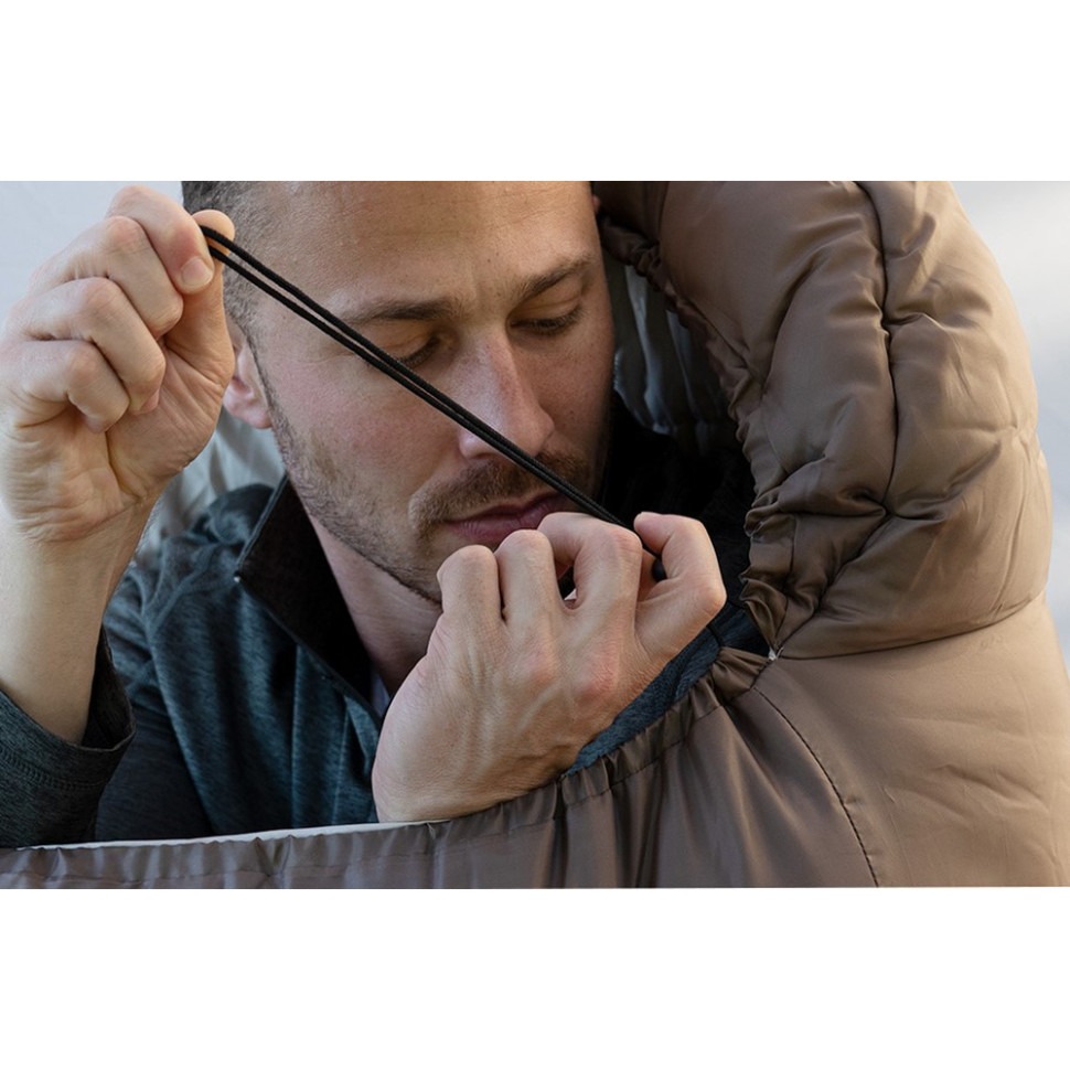 Зовнішній вигляд Спальник NATUREHIKE MJ600 CNK2300SD014 brown