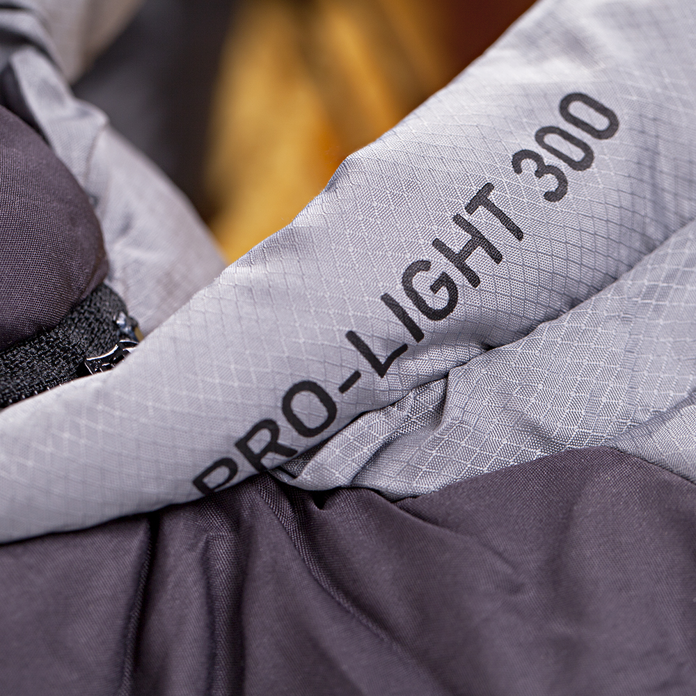 Спальник RED POINT PRO-LIGHT 300 right (4820152611635) Наповнювач 300 G/SM, Proteck (2 Layers)