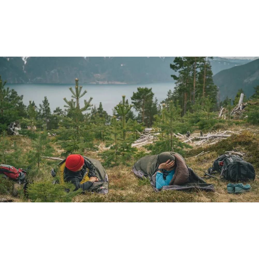 Спальник ROBENS Mountain Bivy Bag Olive (250240) Внешний материал 20D nylon 380T, ripstop nylon, 100% nylon