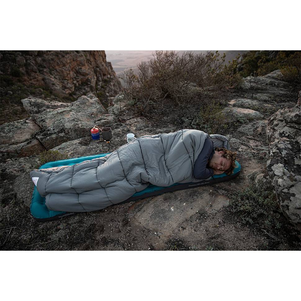 Внешний вид Спальник NATUREHIKE M300 CNK2350WS023 Gray (6927595775974)