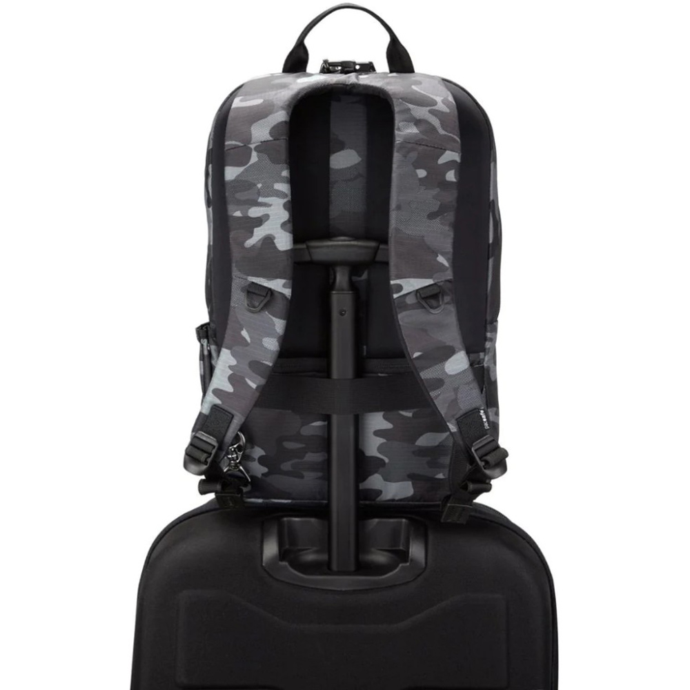 Внешний вид Рюкзак PACSAFE Metrosafe X 20L Anti-Theft Camouflage (30640814)