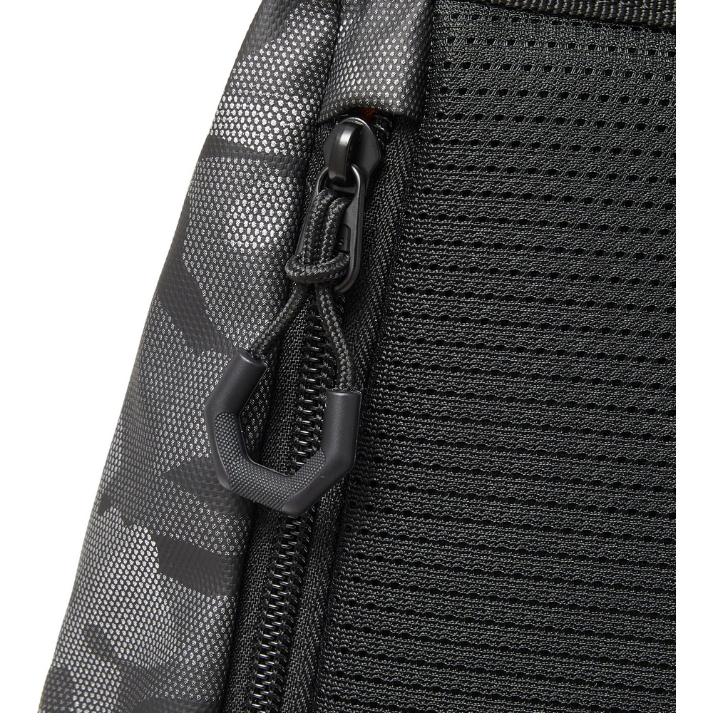 Фото 14 Рюкзак RIVACASE Sherwood 7621 15.6" Gray Camo (7621 (Grey camo)))