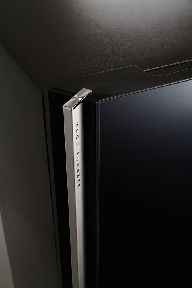 Холодильник SHARP SJ-XG740GBK Размораживание холодильной камеры No Frost