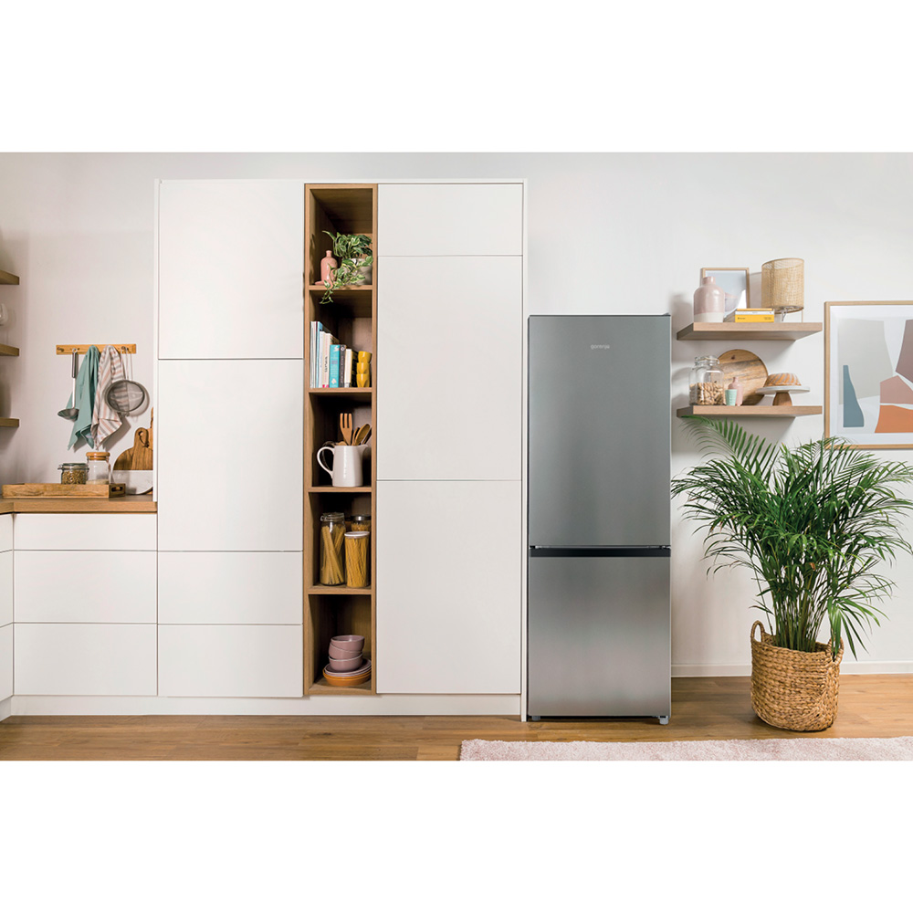 Холодильник GORENJE RK14EPS4 Морозильна камера нижнє розташування